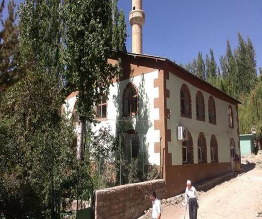 Hakkari Gülüreş Baba Camii