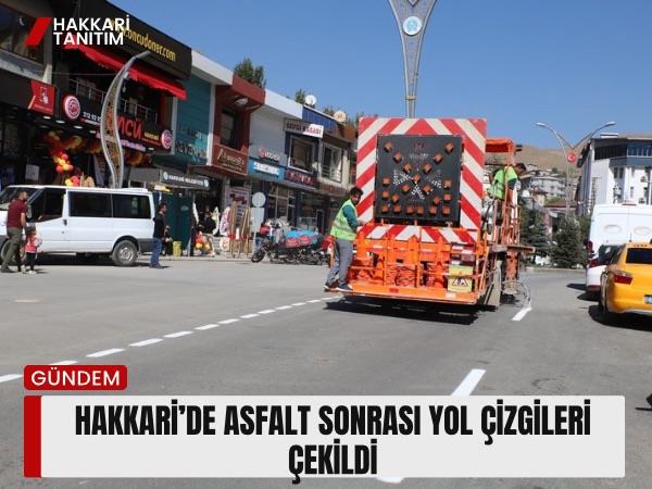 Hakkari’de asfalt sonrası yol çizgileri çekildi